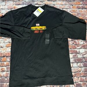Nike Black Long-Sleeve Tee with Sandwich Graphic